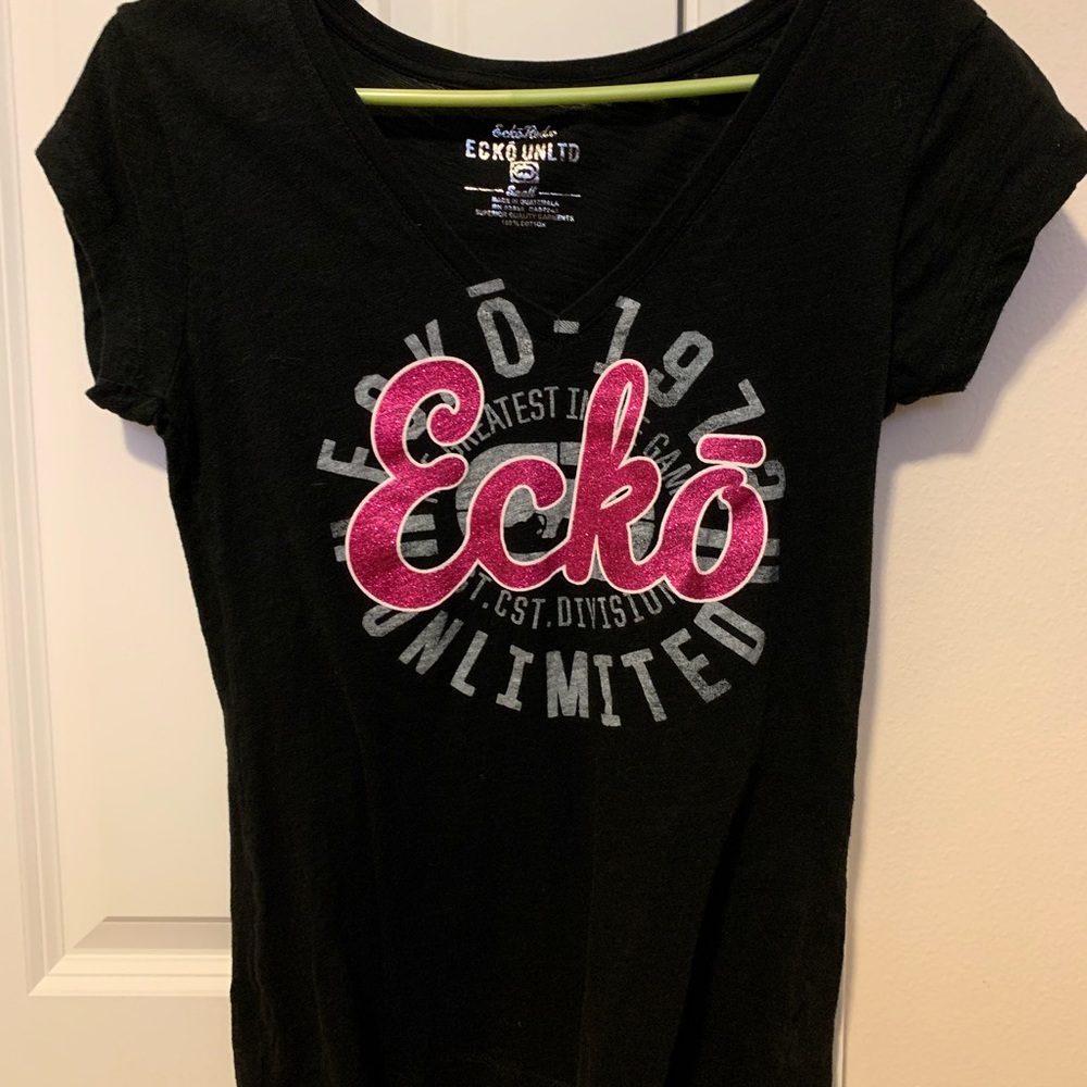 Ecko v-neck